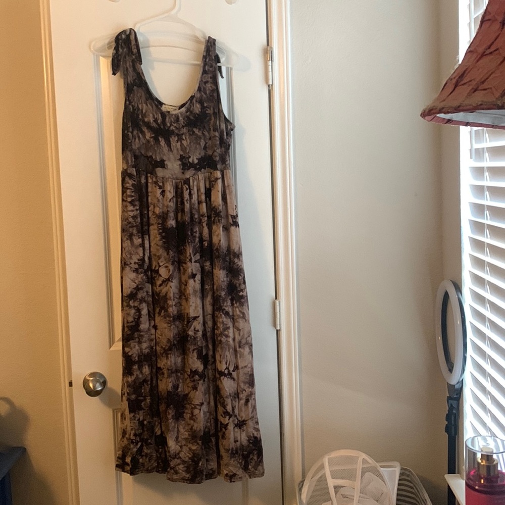 Dark tie die dress